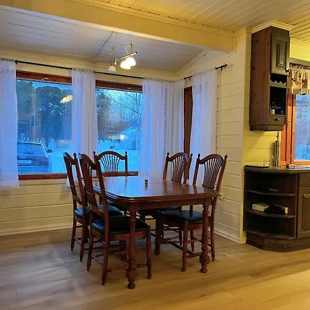 Cozy Timber With Sauna & Grill Hut *